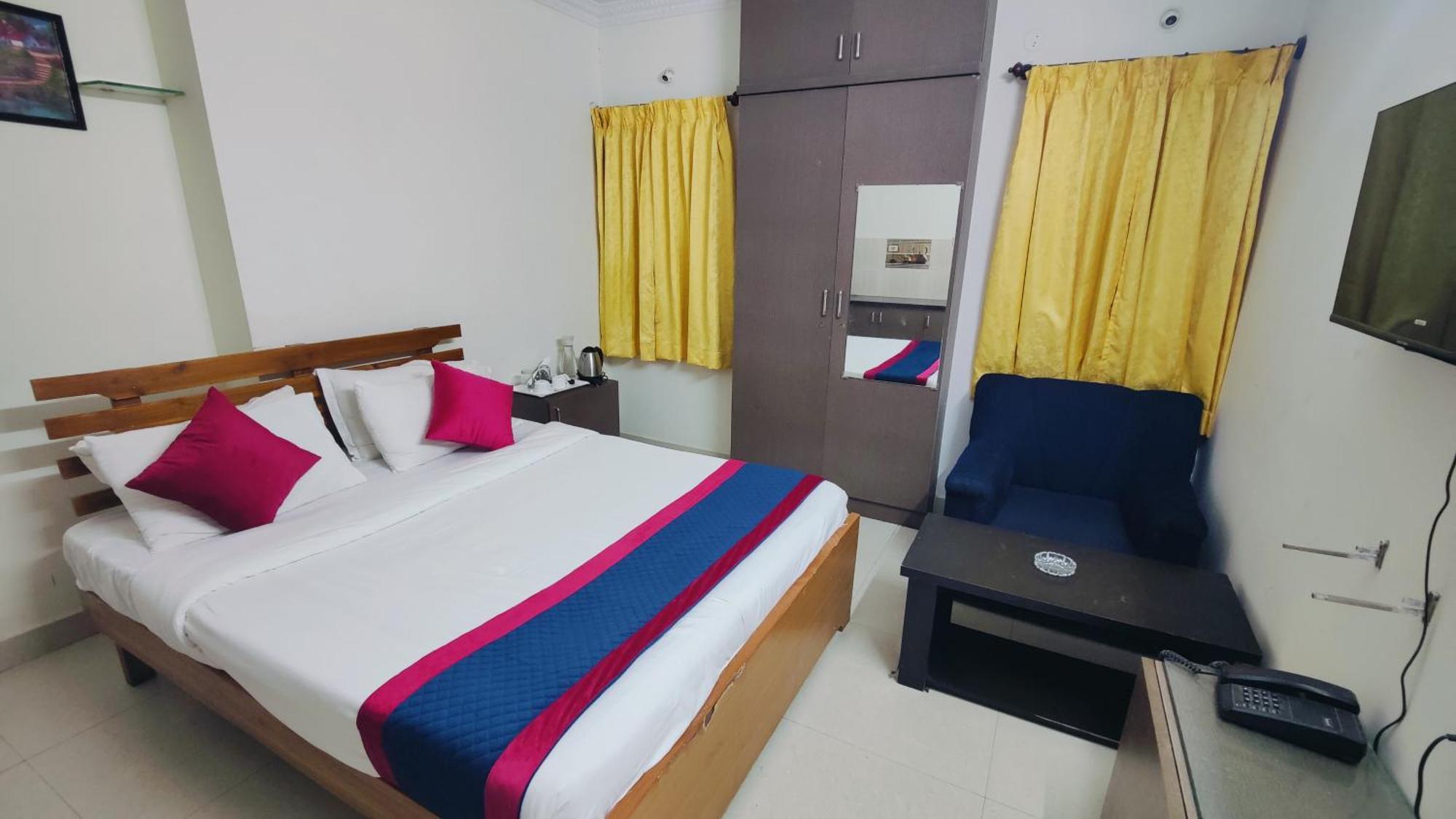 Mann Pasand Inn Feel The Luxury Bangalore Buitenkant foto