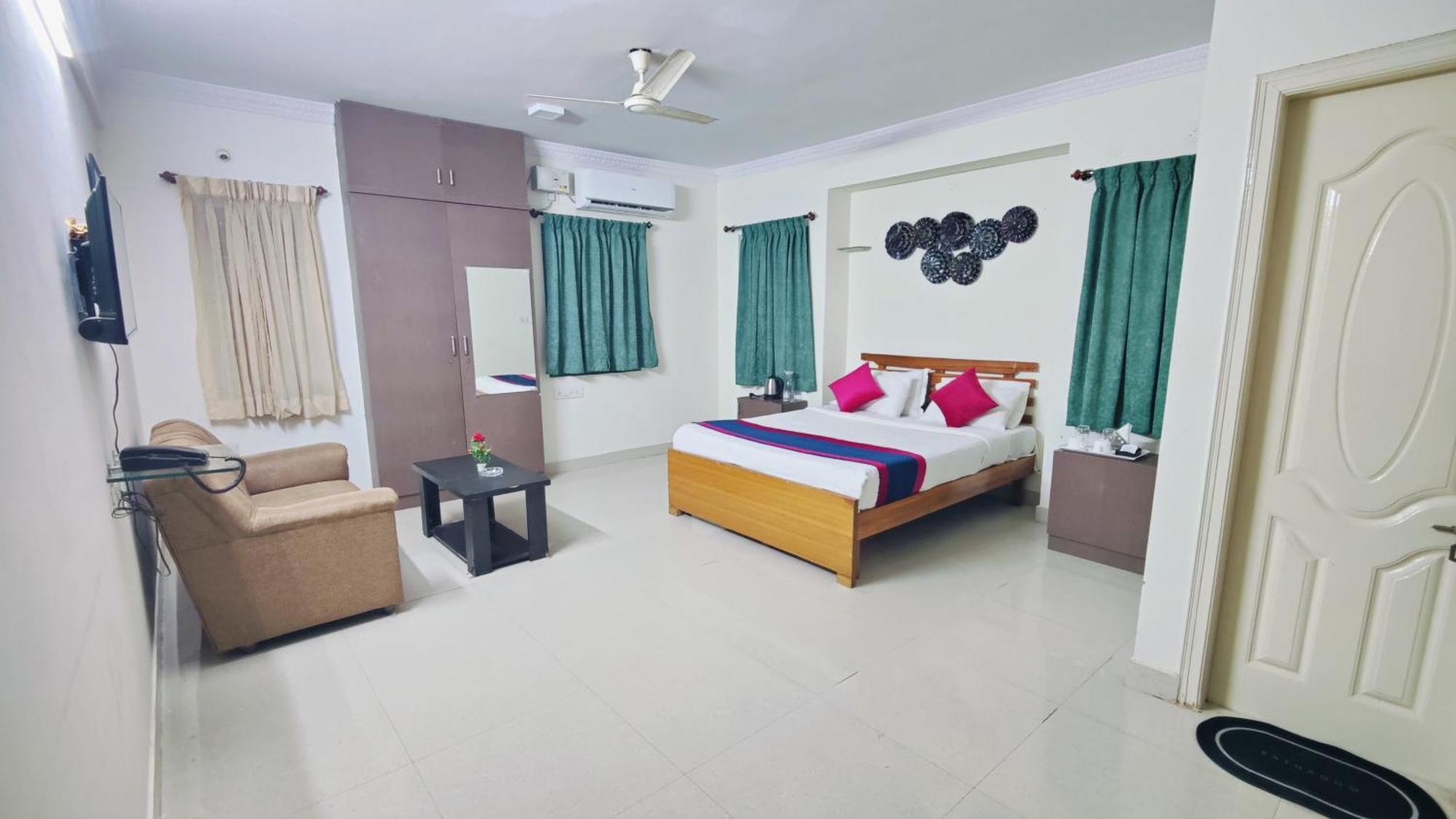 Mann Pasand Inn Feel The Luxury Bangalore Buitenkant foto