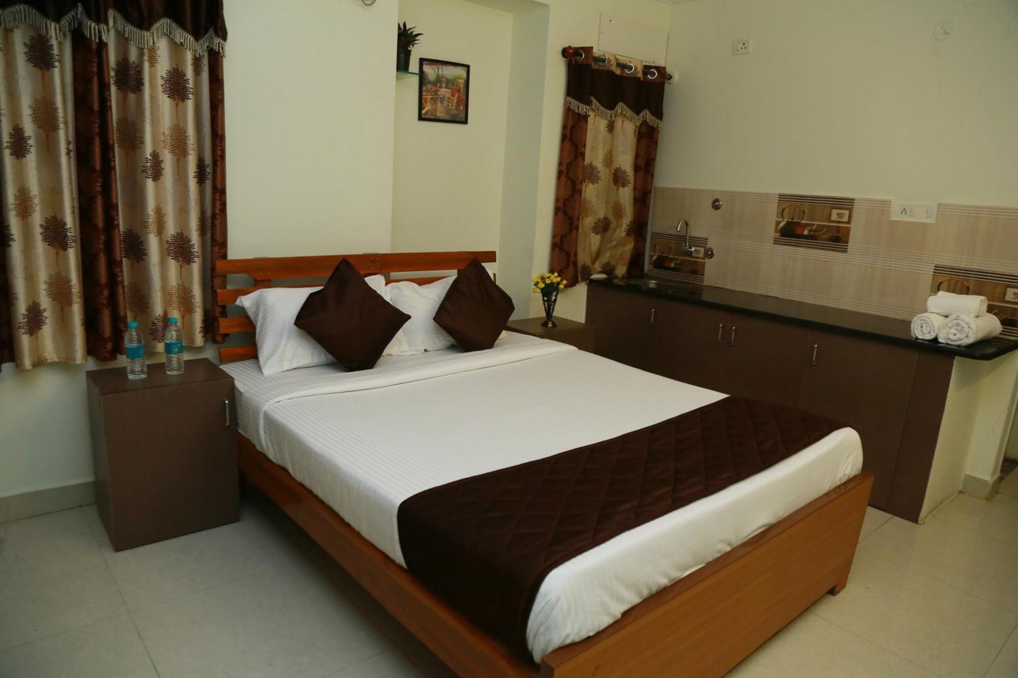 Mann Pasand Inn Feel The Luxury Bangalore Buitenkant foto